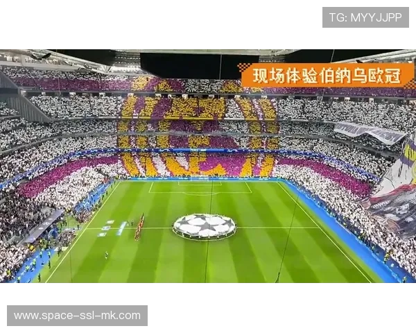 伊蒂哈德球场响起Blue Moon，曼城球迷高唱助威