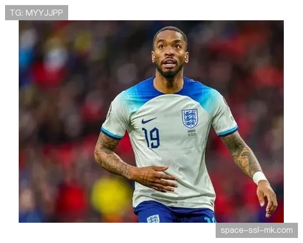 布伦特福德官方确认，前锋伊万·托尼因脚踝扭伤将缺席四周